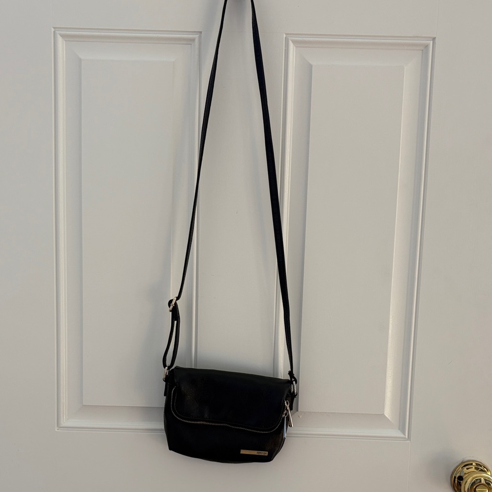 Kenneth Cole Black Crossbody Bag
